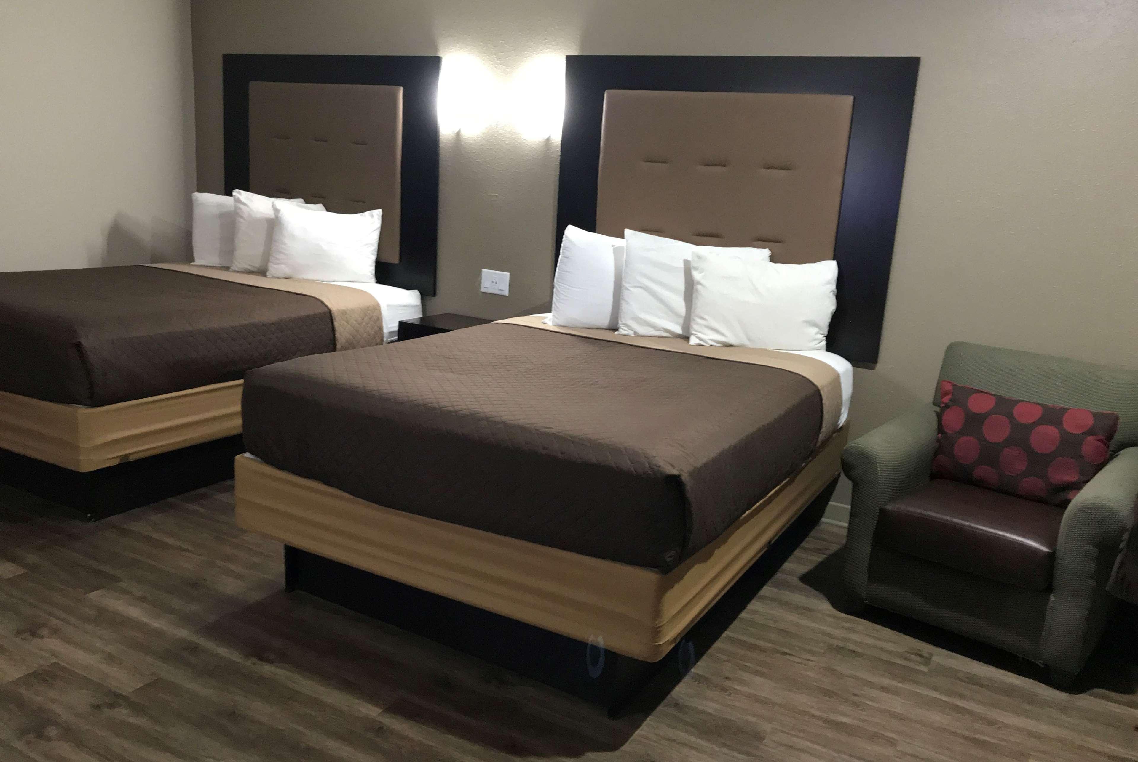 Super 8 By Wyndham Pensacola Nas Area Μοτέλ Beach Haven Εξωτερικό φωτογραφία